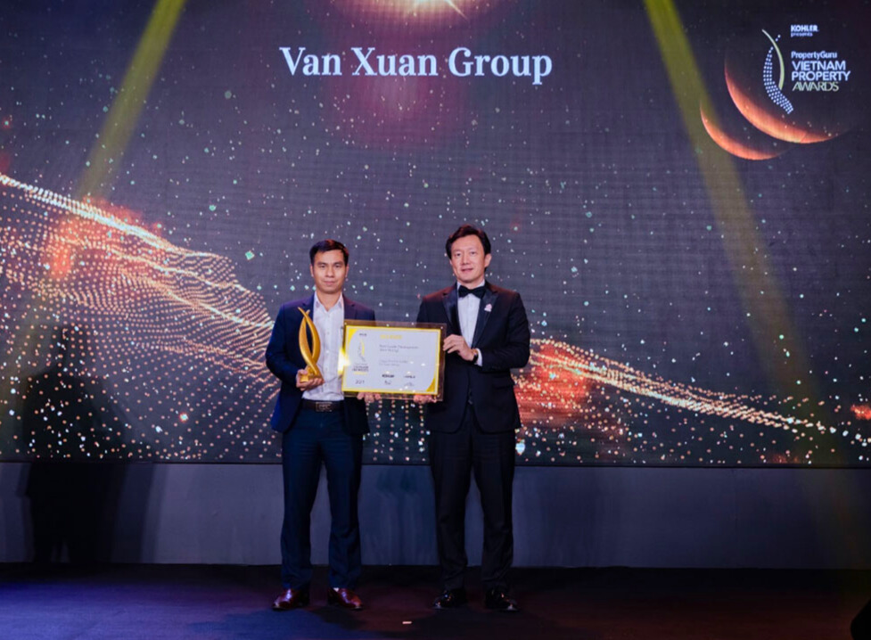 Vạn Xuân Group Nhận Giải Thưởng Dự án Happy One Central